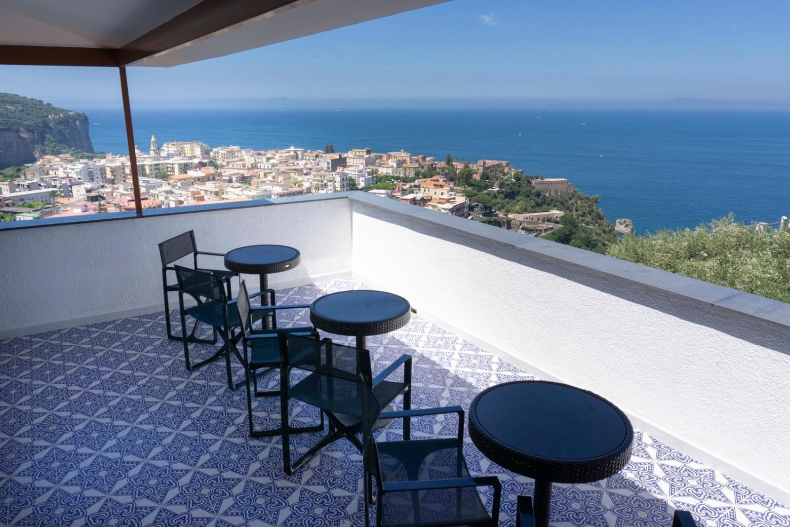 Appartamento In Villa Ariel Vico Equense Exterior foto